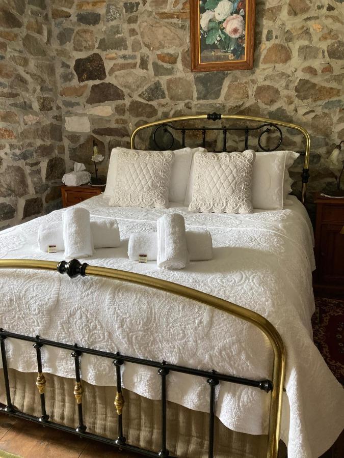 Orford'S Sanda House B&B ภายนอก รูปภาพ